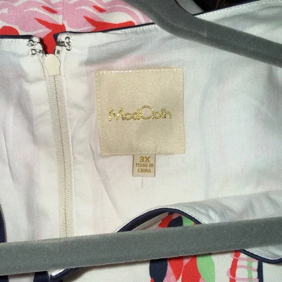 Modcloth Red and White Floral Tunic - Picture 2 of 6